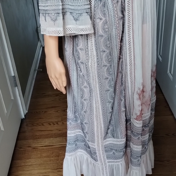 Maeve Patterned Dress - Picture 7 of 15
